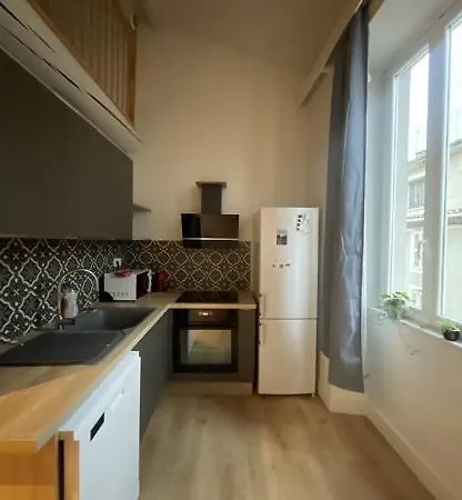 Appartement Nimes 公寓